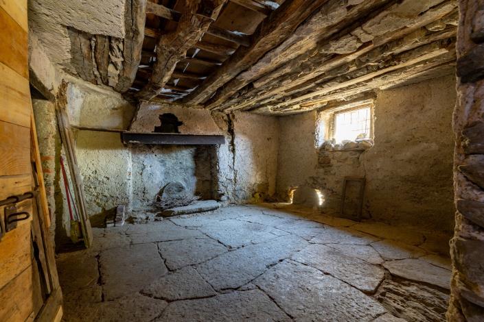 Image No.29-4 Bed House for sale