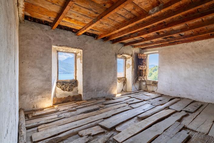 Image No.35-4 Bed House for sale