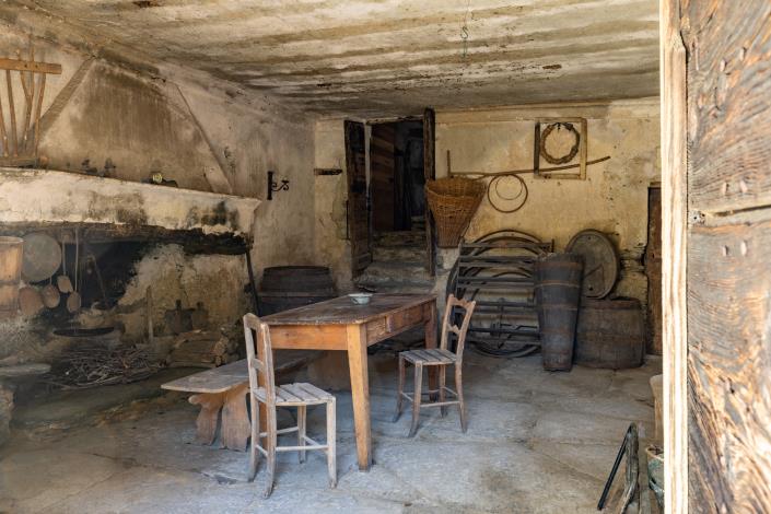 Image No.16-4 Bed House for sale