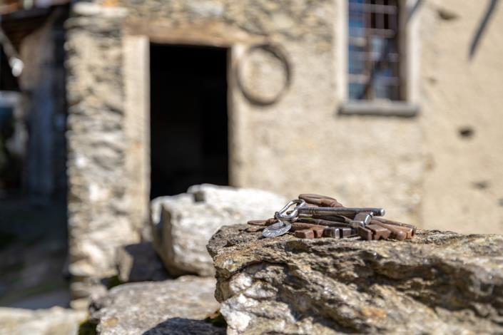 Image No.44-4 Bed House for sale