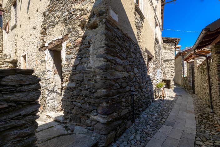 Image No.57-4 Bed House for sale