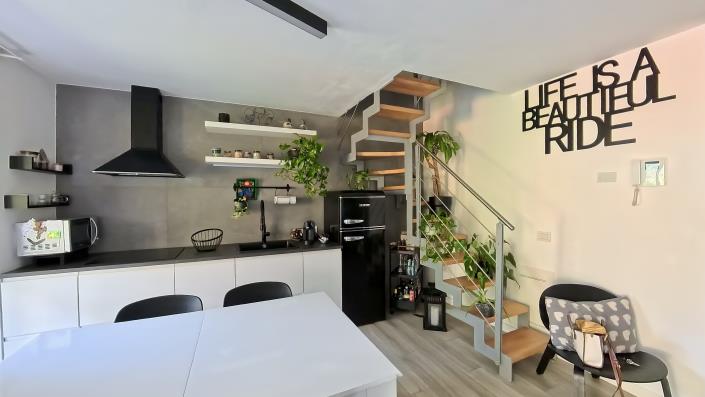 Image No.1-2 Bed Apartment for sale