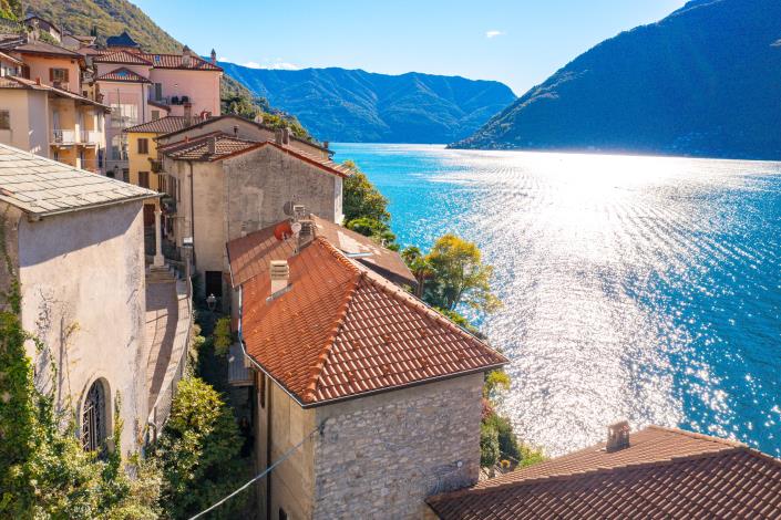 Image No.2-Appartement de 2 chambres à vendre à Nesso