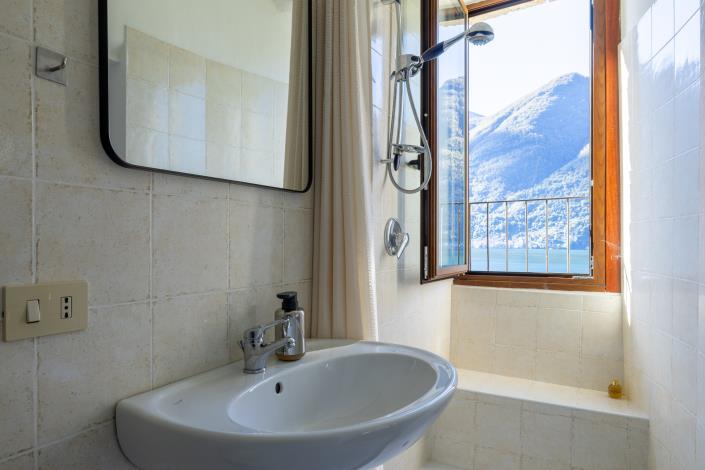 Image No.14-Appartement de 2 chambres à vendre à Nesso