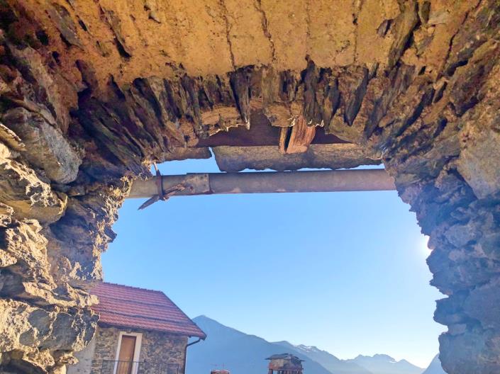 Image No.18-3 Bed House for sale