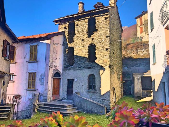 Image No.23-3 Bed House for sale