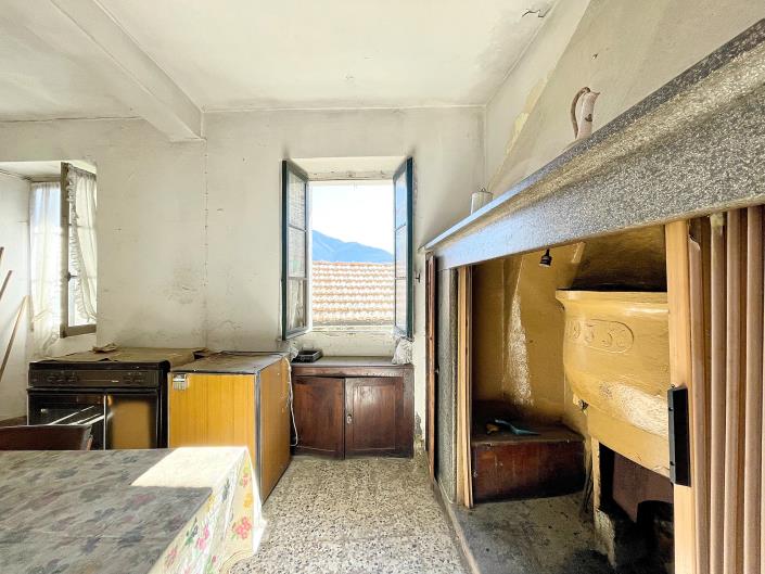 Image No.3-3 Bed House for sale