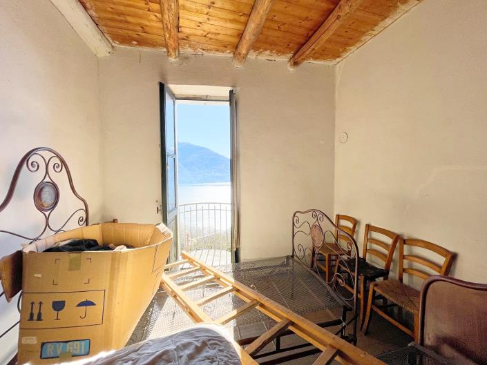 Image No.14-3 Bed House for sale