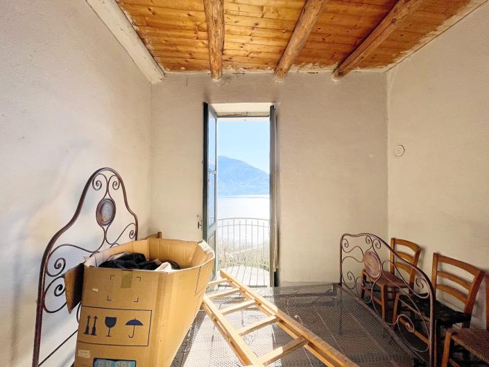 Image No.15-3 Bed House for sale