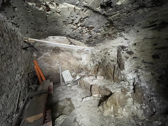 Image No.24-3 Bed House for sale