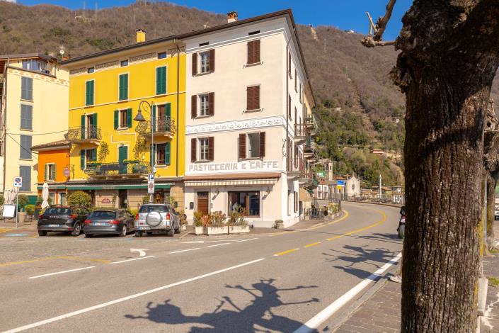 Image No.20-2 Bed Apartment for sale