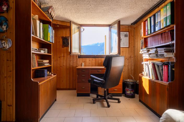 Image No.17-2 Bed Apartment for sale