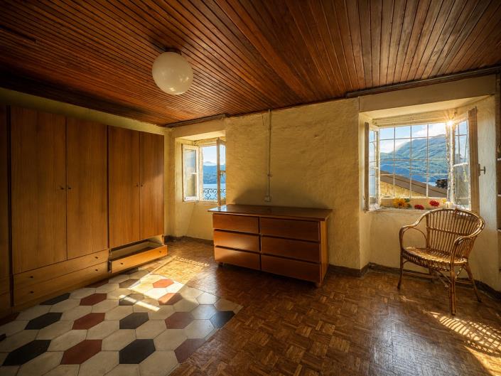 Image No.5-3 Bed House for sale