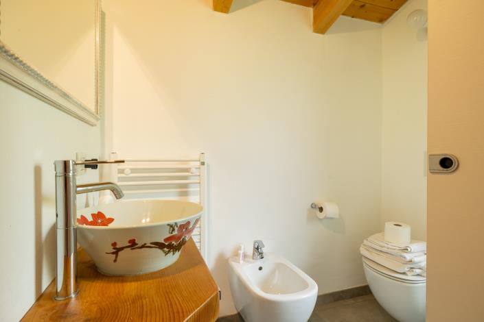 Image No.18-2 Bed House for sale