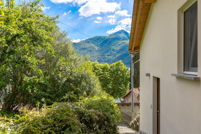 Image No.35-2 Bed House for sale