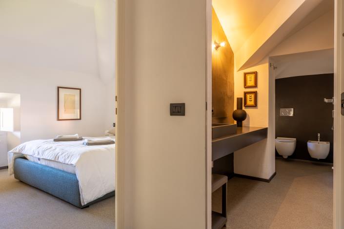 Image No.21-2 Bed Apartment for sale