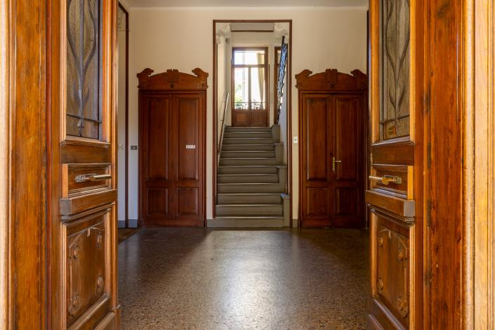 Image No.32-2 Bed Apartment for sale