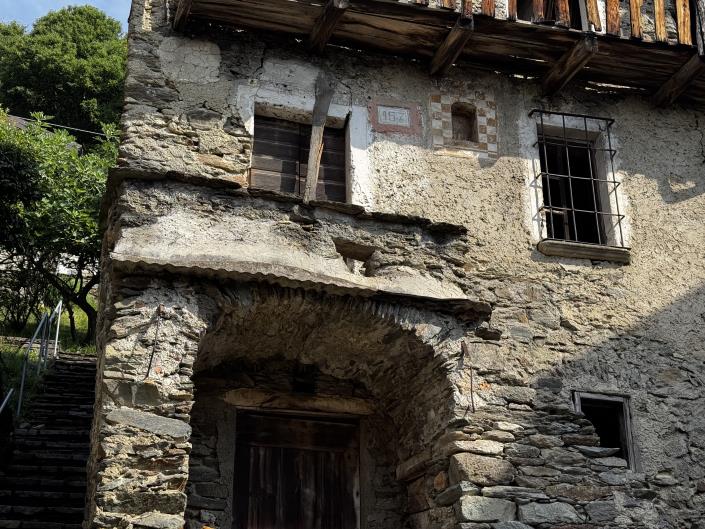 Image No.13-3 Bed House for sale