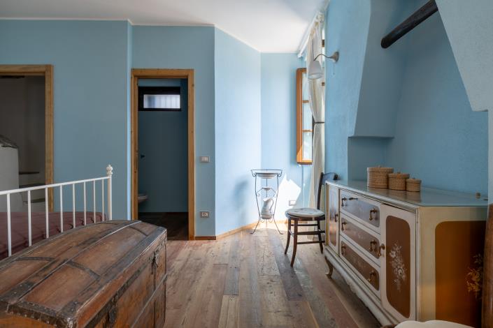 Image No.27-2 Bed Semi-Detached for sale