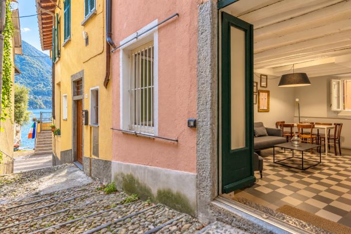 Image No.22-2 Bed Apartment for sale