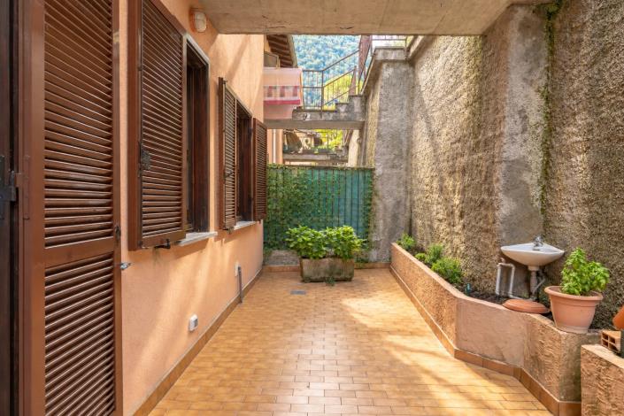 Image No.18-2 Bed Apartment for sale