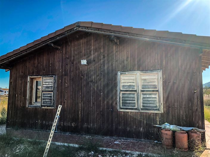 Image No.15-3 Bed Country House for sale