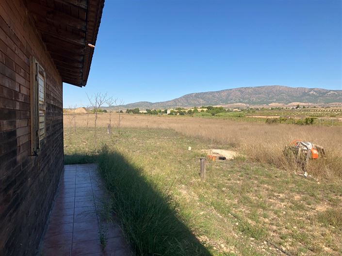 Image No.24-3 Bed Country House for sale