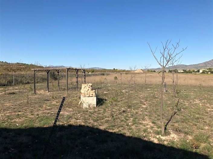 Image No.27-3 Bed Country House for sale