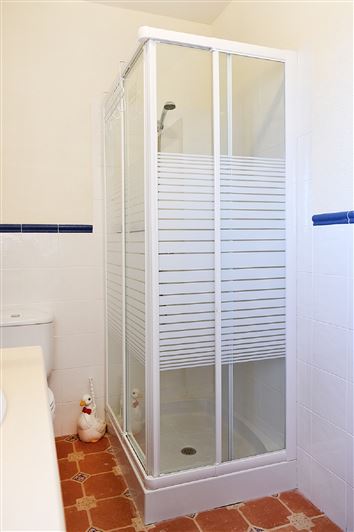 Image No.20-4 Bed Country House for sale