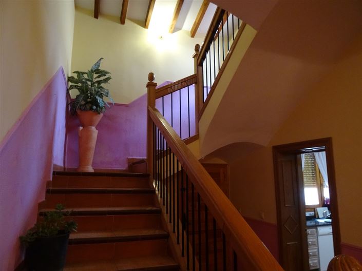 Image No.14-5 Bed Townhouse for sale