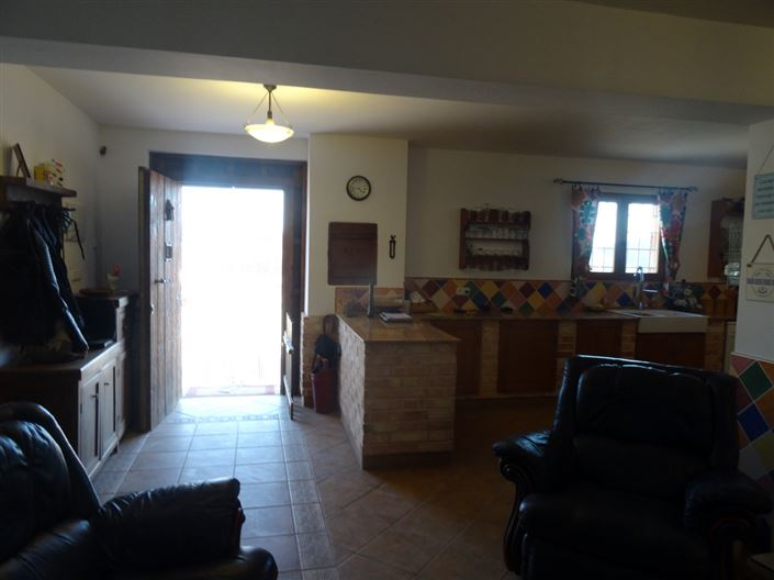 Image No.12-6 Bed Country House for sale