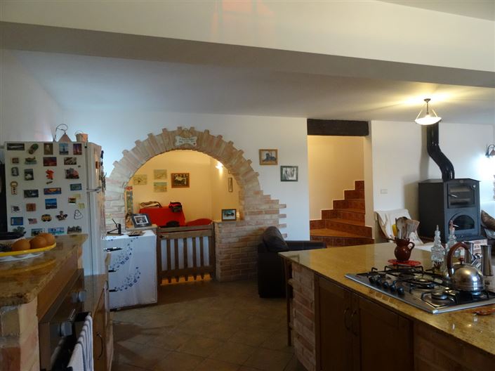 Image No.13-6 Bed Country House for sale