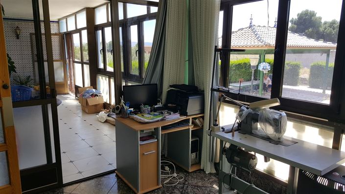 Image No.10-8 Bed Country House for sale