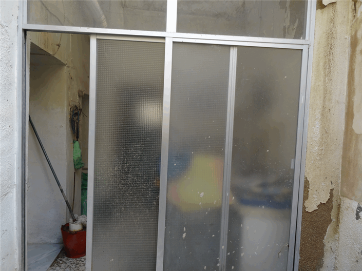 Image No.16-6 Bed Townhouse for sale