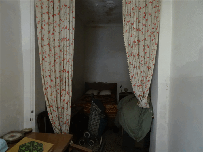 Image No.6-6 Bed Townhouse for sale