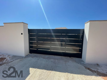 758executivenewbuildpinoso110523132953s2m2