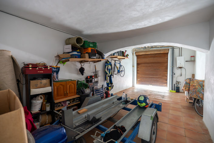 Image No.26-6 Bed Townhouse for sale