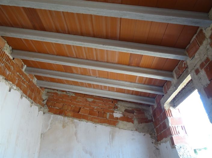 Image No.25-7 Bed Farmhouse for sale