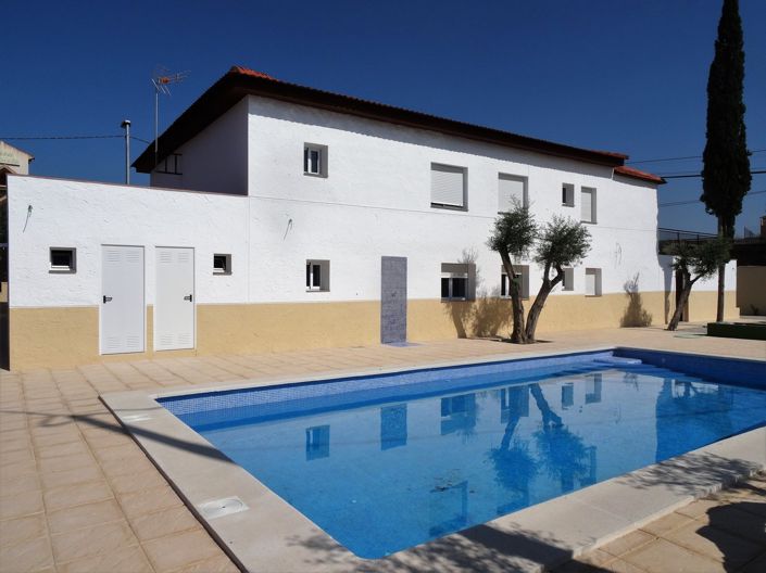 Image No.3-Commercial de 10 chambres à vendre à Fortuna