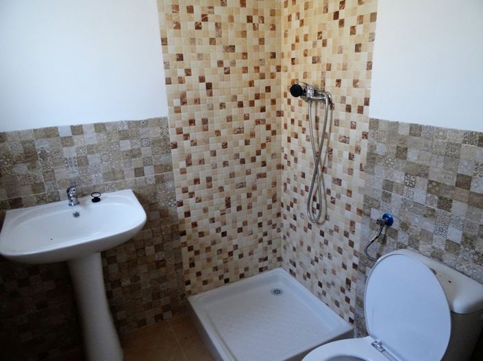 Image No.30-Commercial de 10 chambres à vendre à Fortuna