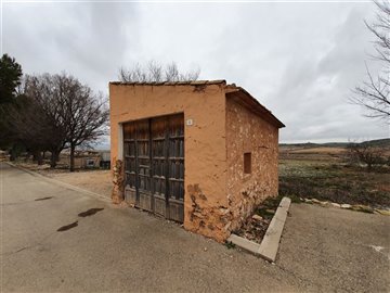 1074farmhousebodegaandurbanland03032112094020