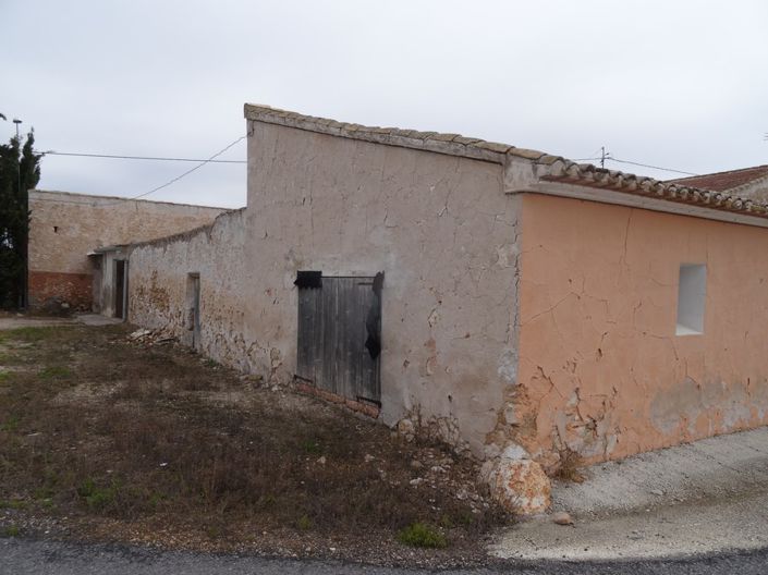 Image No.9-Maison de campagne de 5 chambres à vendre à Pinoso