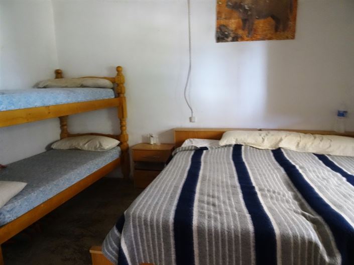 Image No.13-4 Bed Farmhouse for sale