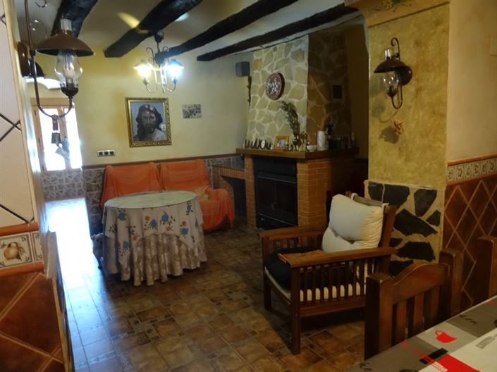 Image No.3-4 Bed Country House for sale