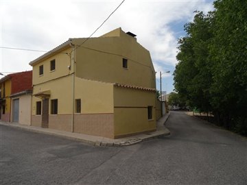 817casagabrielacf114323