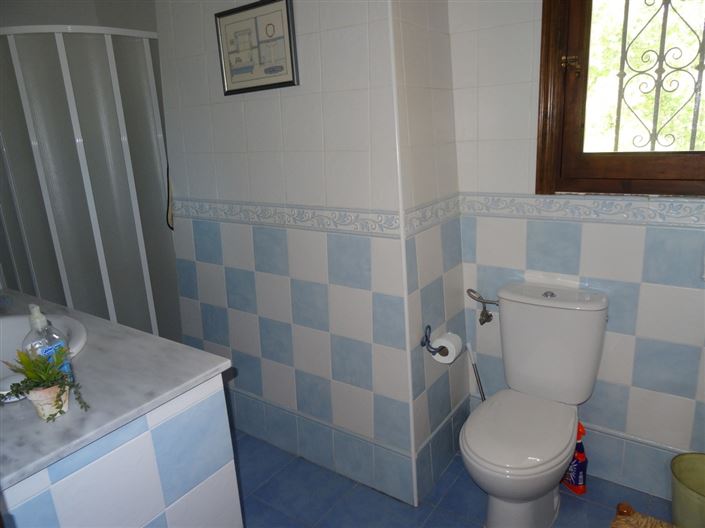 Image No.13-4 Bed Country House for sale