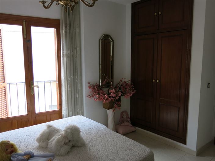 Image No.27-3 Bed Apartment for sale