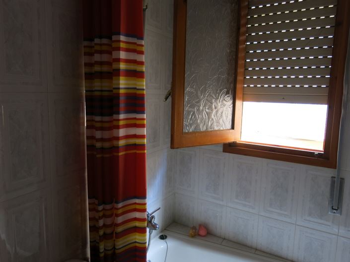 Image No.30-3 Bed Apartment for sale