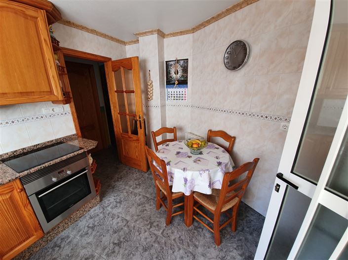 Image No.17-3 Bed Townhouse for sale