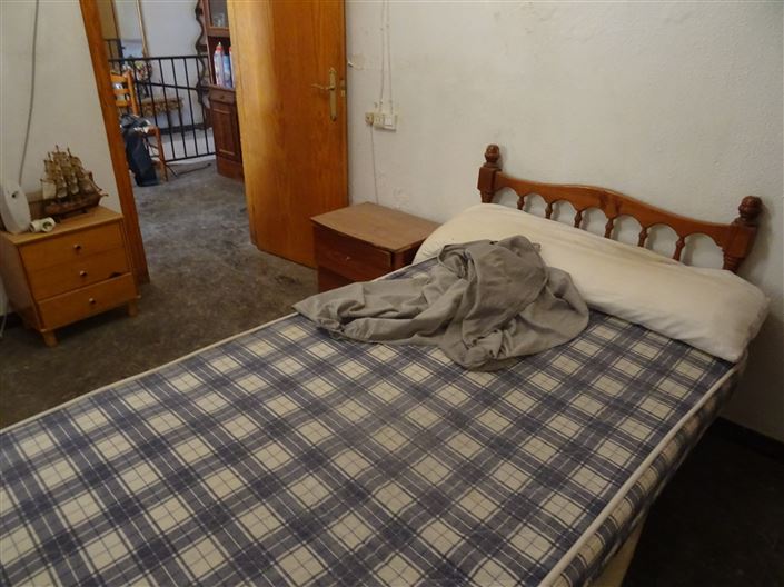 Image No.15-3 Bed Townhouse for sale